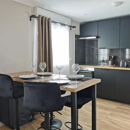 Appart Hotel Spa Perpignan アパート *