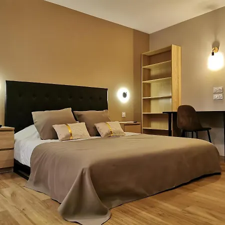 アパート Appart Hotel Spa Perpignan ペルピニャン