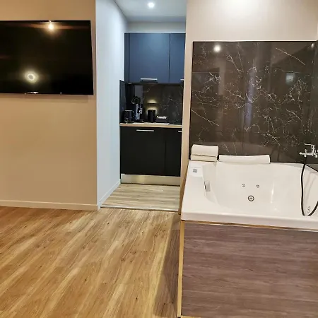 Appart Hotel Spa Perpignan *