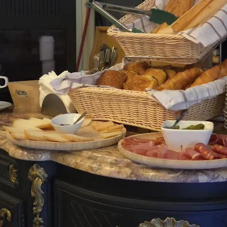 Appart Hotel Spa Perpignan Lejlighedshotel 4*