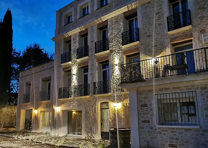 Appart Hotel Spa Perpignan Apartment *