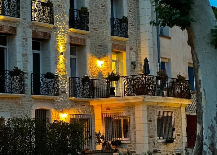 Appart Hotel Spa Perpignan アパート *